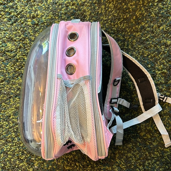 Amazon Pink Cat Carrier / Play Pen Backpack - Picture 5 of 7